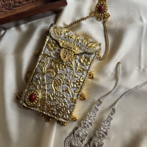 Tuba's Gloden Indian Clutch #113